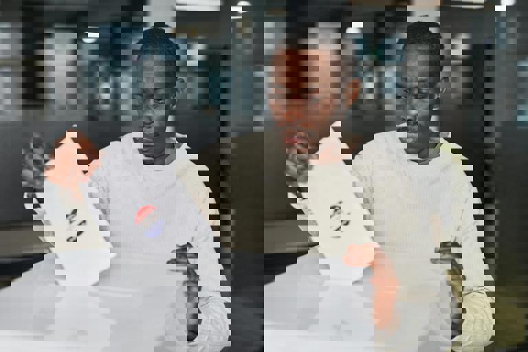 New Bill Would Lower Federal Voting Age to Sixteen, Sparking Divided Opinions